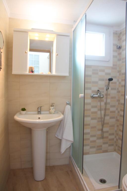 Apartments Holiday Peraía Extérieur photo